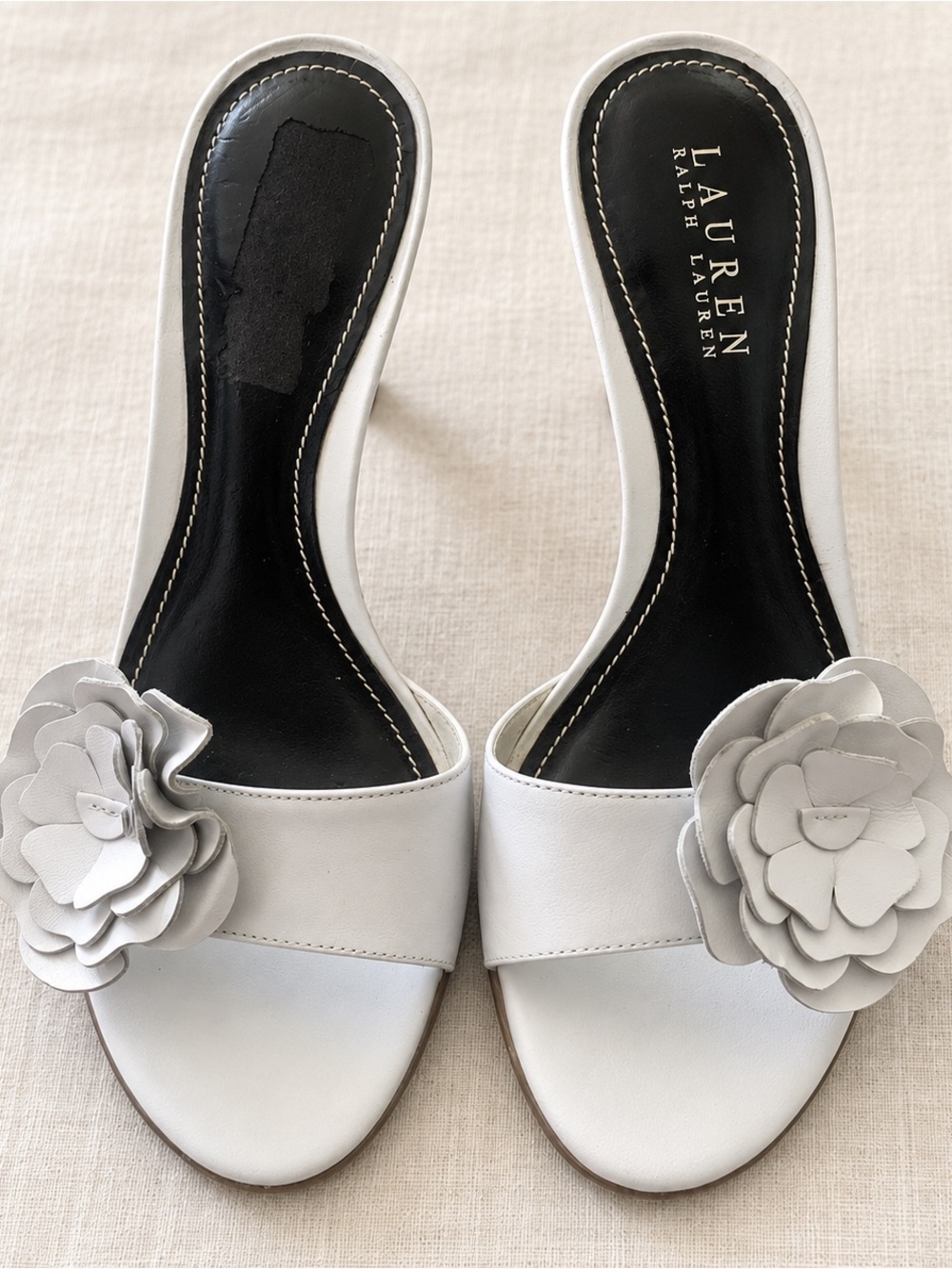 Lauren Ralph Lauren Ivory Leather Floral Slide Heels – Size 7.5 B